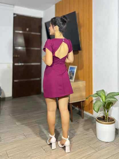 [NEW] Vestido Saddie - Vino