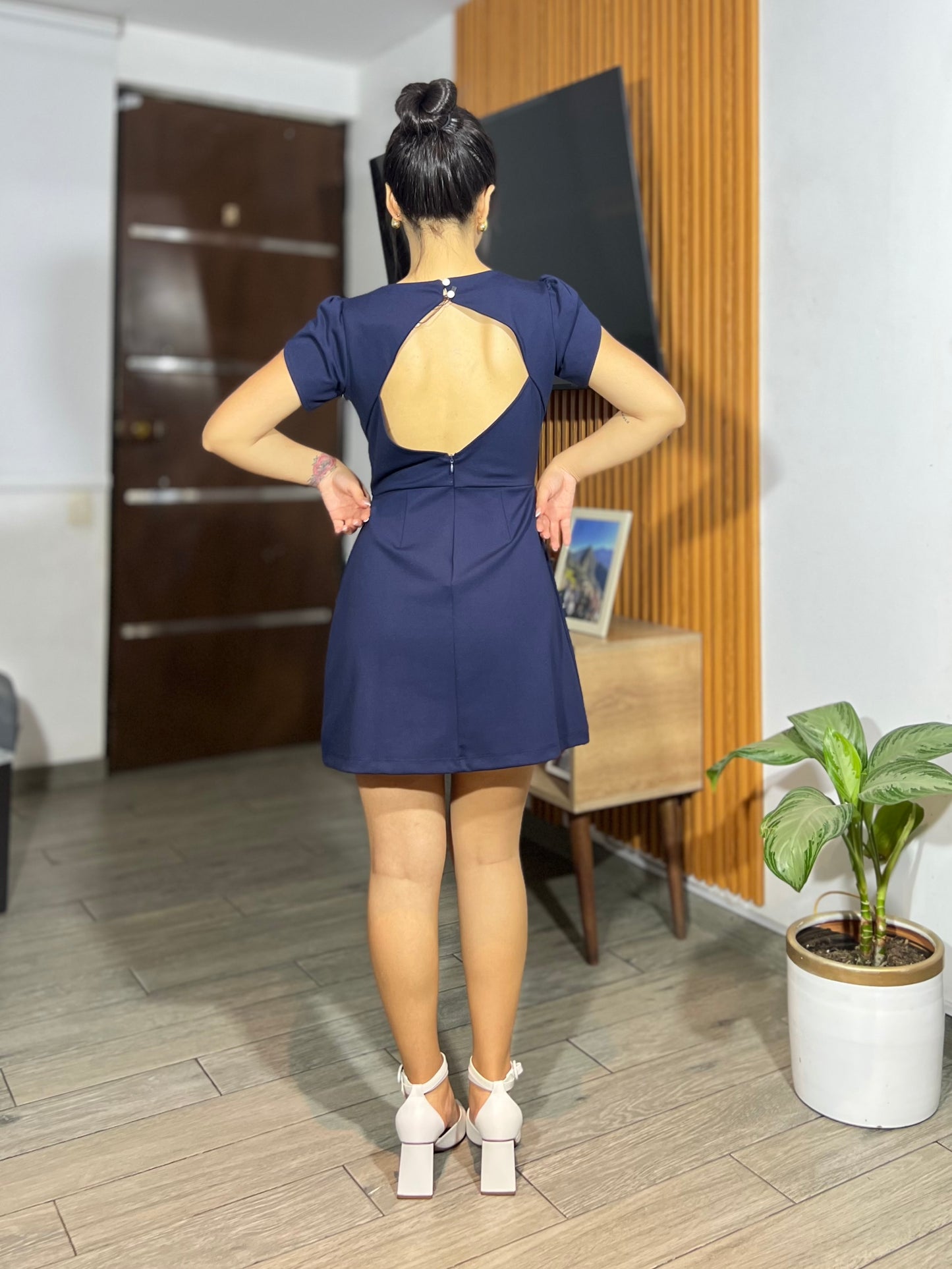 [NEW] Vestido Saddie - Azul Marino